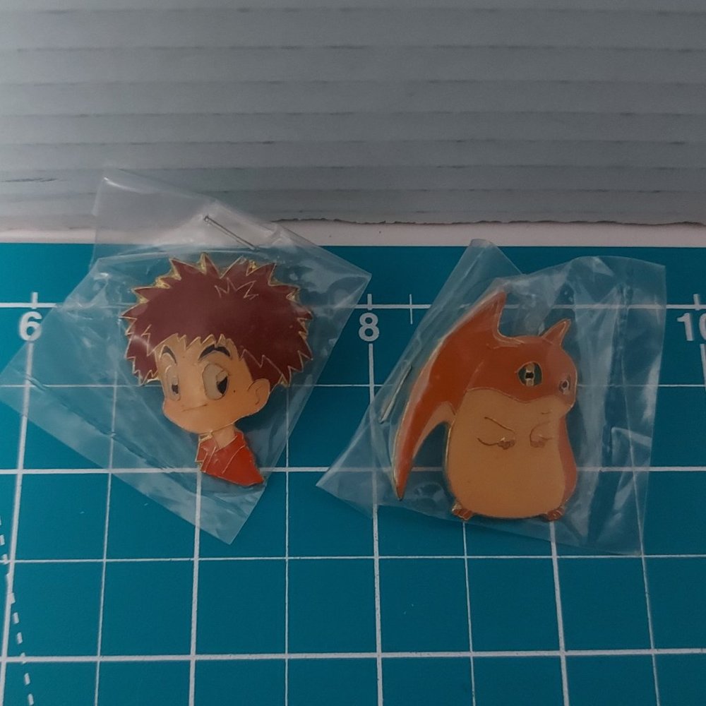Vintage 2000 Izumi Patamon Digimon Digital Monsters Anime Shirt Hat Enamel Pin